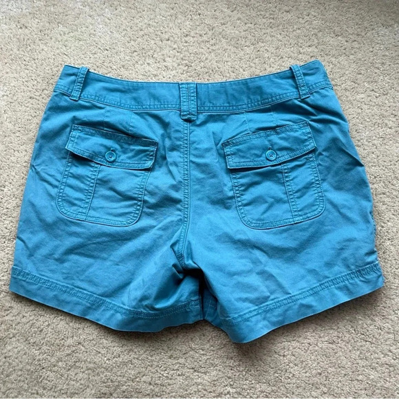 Eddie Bauer Women’s Heritage Wash Chino Shorts - Size 10 - EUC - Cotton Blend - Picture 2 of 9